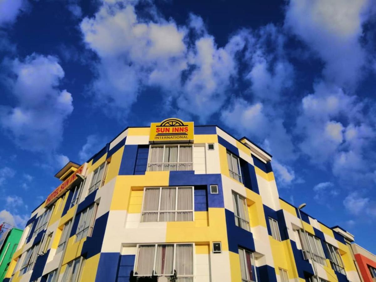 Sun Inns Hotel Meru Raya Chemor Buitenkant foto