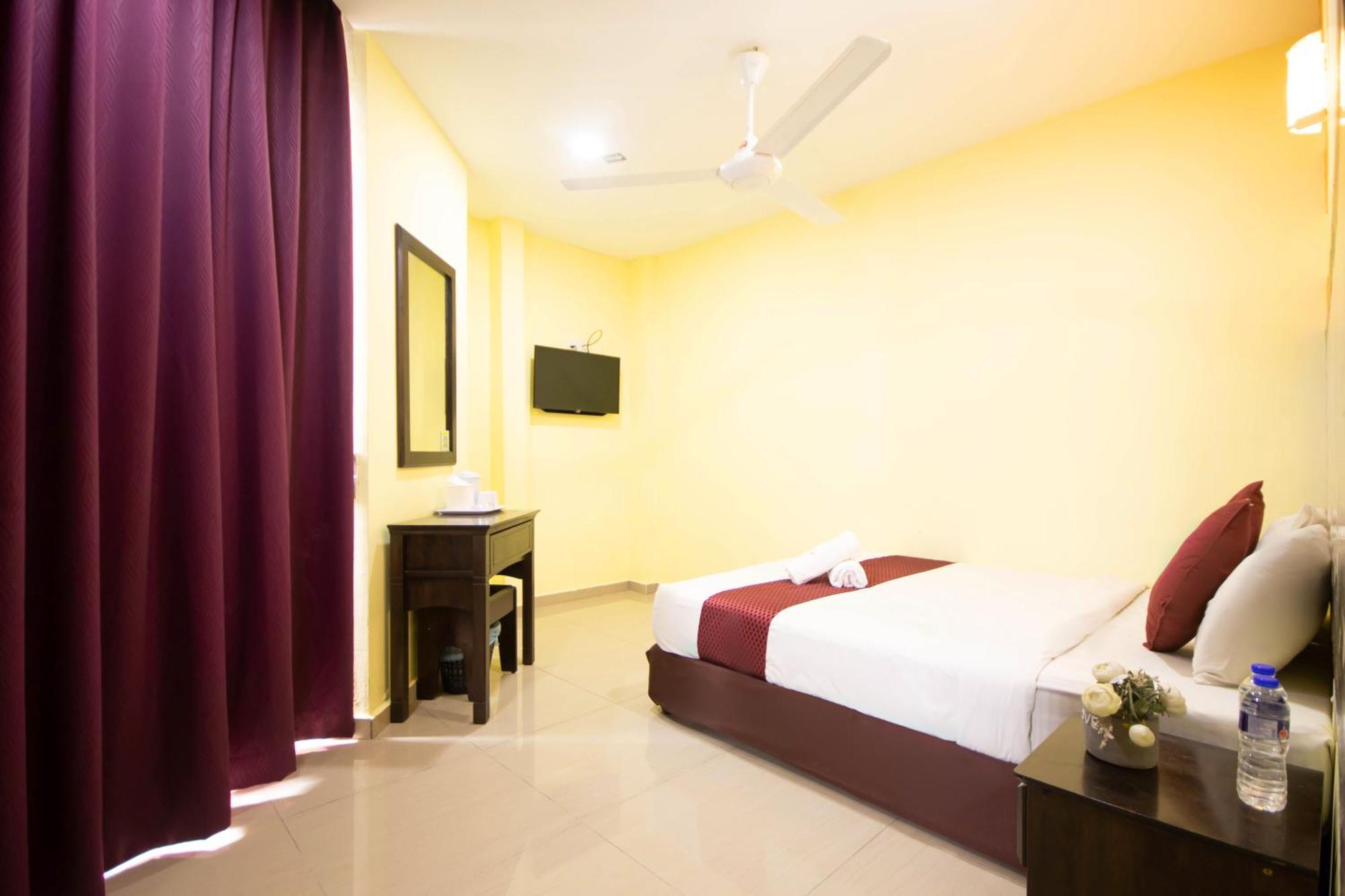 Sun Inns Hotel Meru Raya Chemor Buitenkant foto