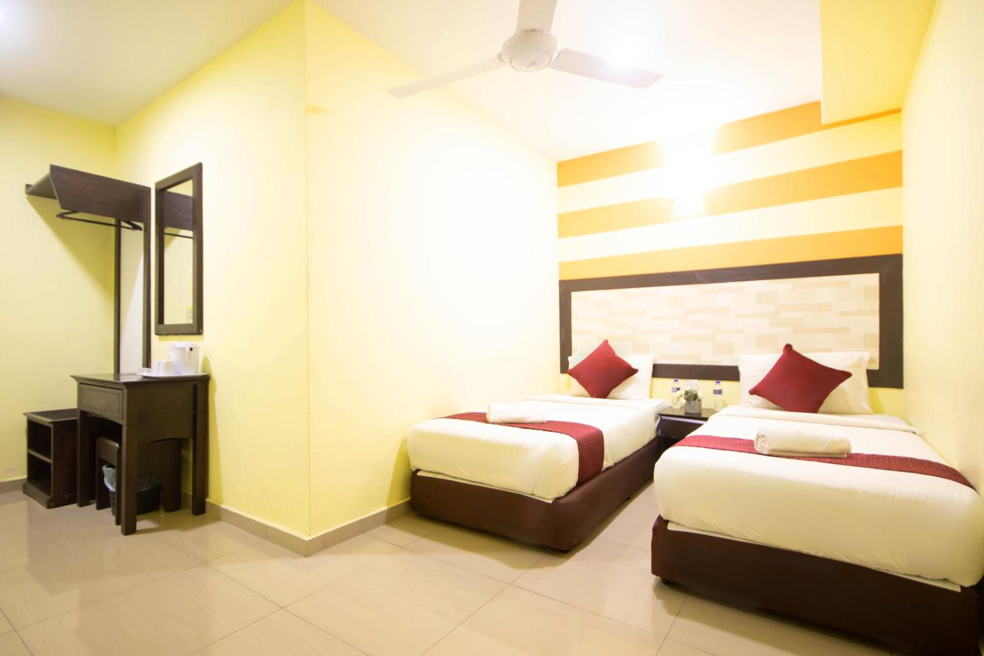 Sun Inns Hotel Meru Raya Chemor Buitenkant foto